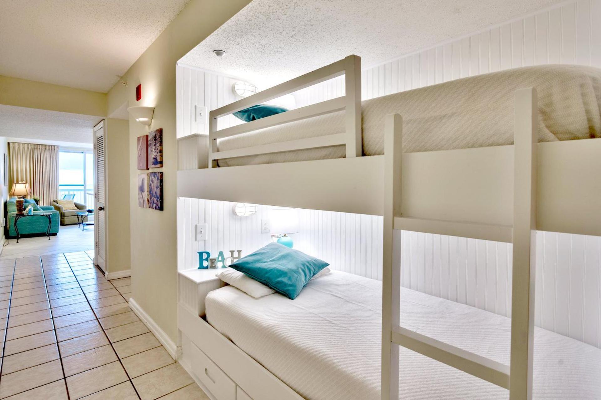 Pelican Beach Resort Condos Destin Exterior foto