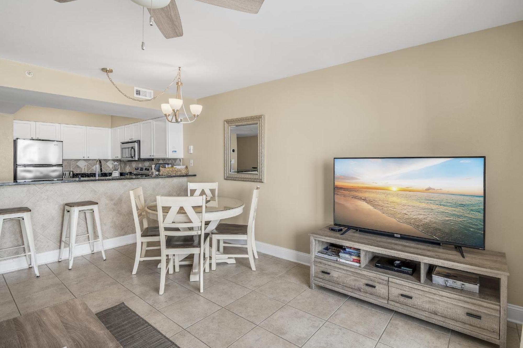Pelican Beach Resort Condos Destin Zimmer foto