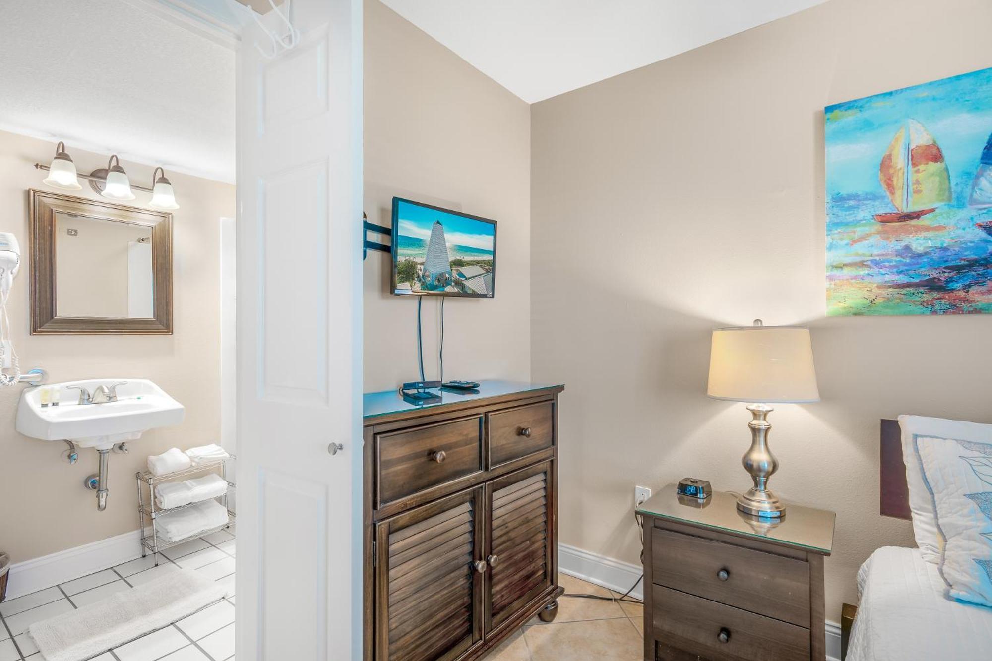 Pelican Beach Resort Condos Destin Zimmer foto