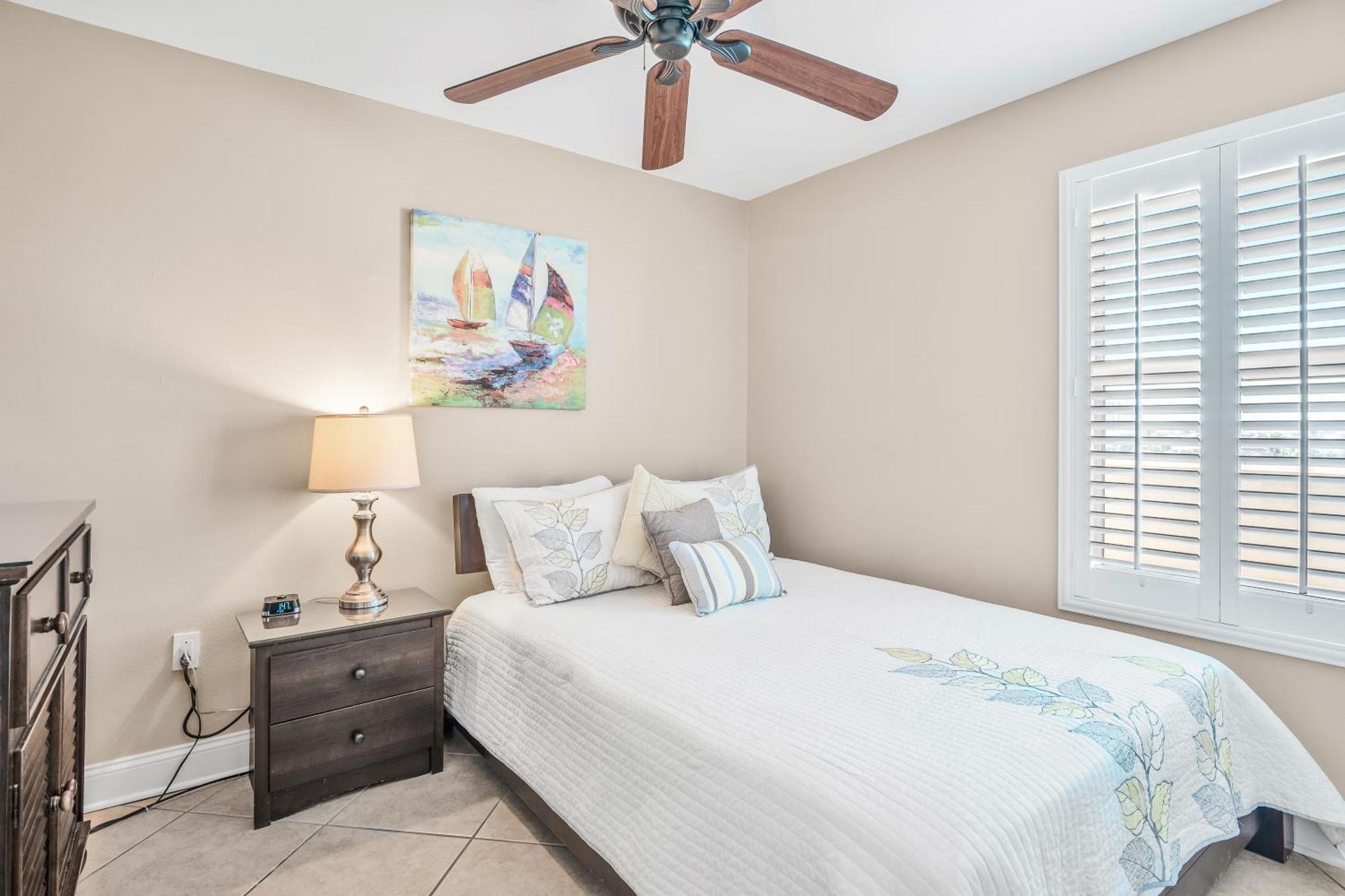 Pelican Beach Resort Condos Destin Zimmer foto